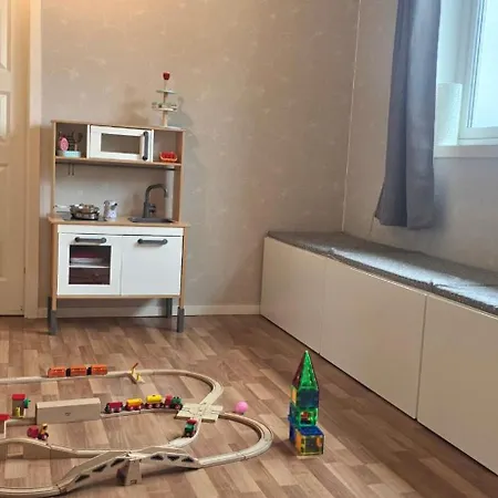 Child-friendly With 5 For 2 Families