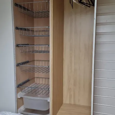 Child-friendly With 5 For 2 Families Feriehus Bergen