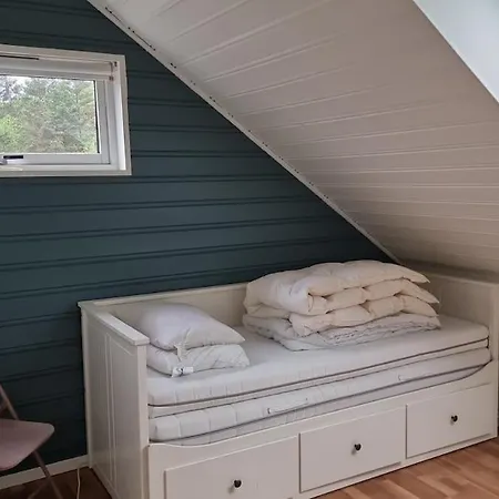 Child-friendly With 5 For 2 Families Feriehus